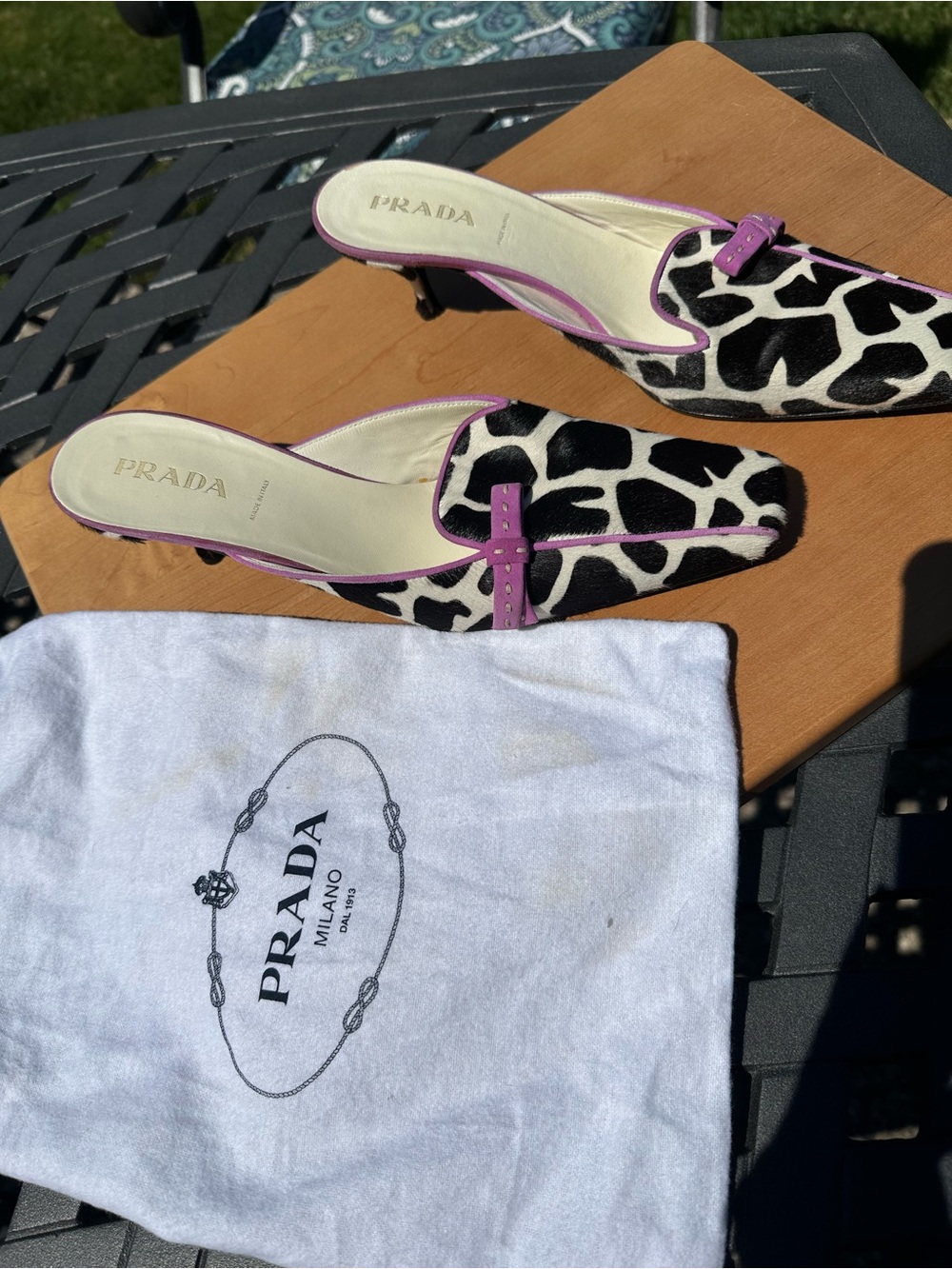 Prada Black & White Giraffe-Print Mules with Purple Trim - Picture 3 of 5